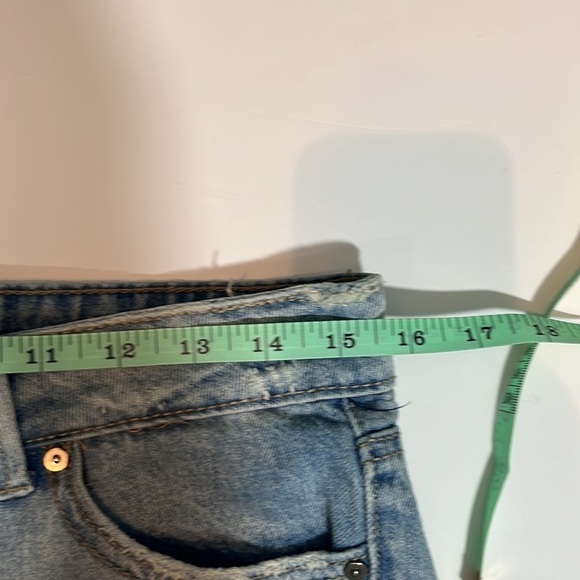 Rue 21 Distressed Denim Shorts - Picture 7 of 10